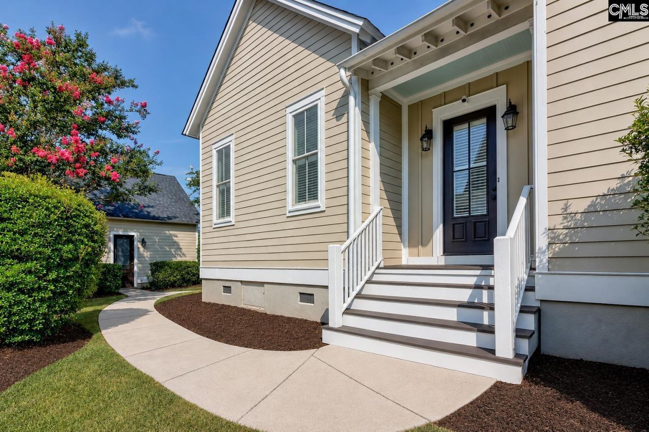 221 River Club Road Photo 4