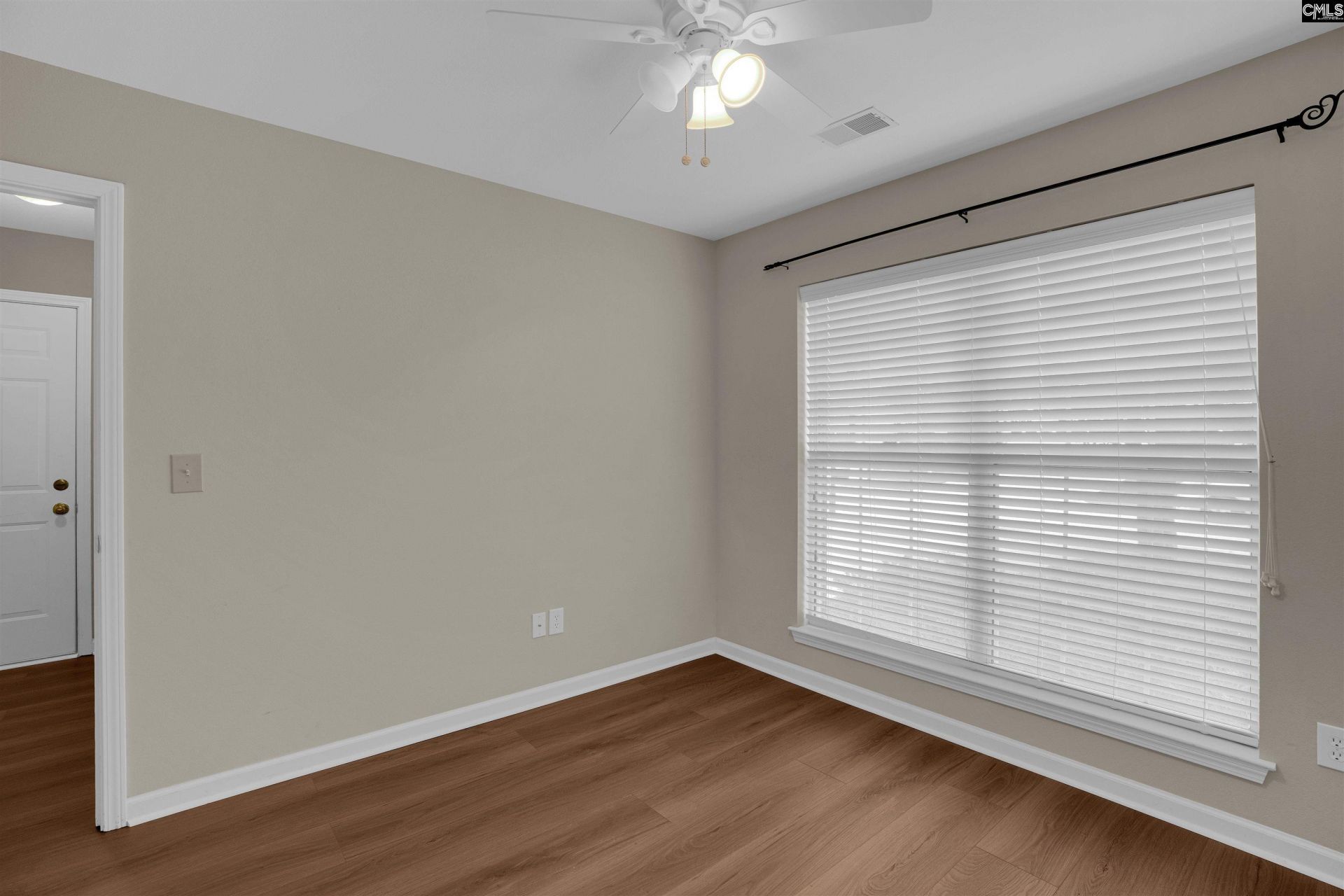 869 Sandmyrtle Circle  Photo 25