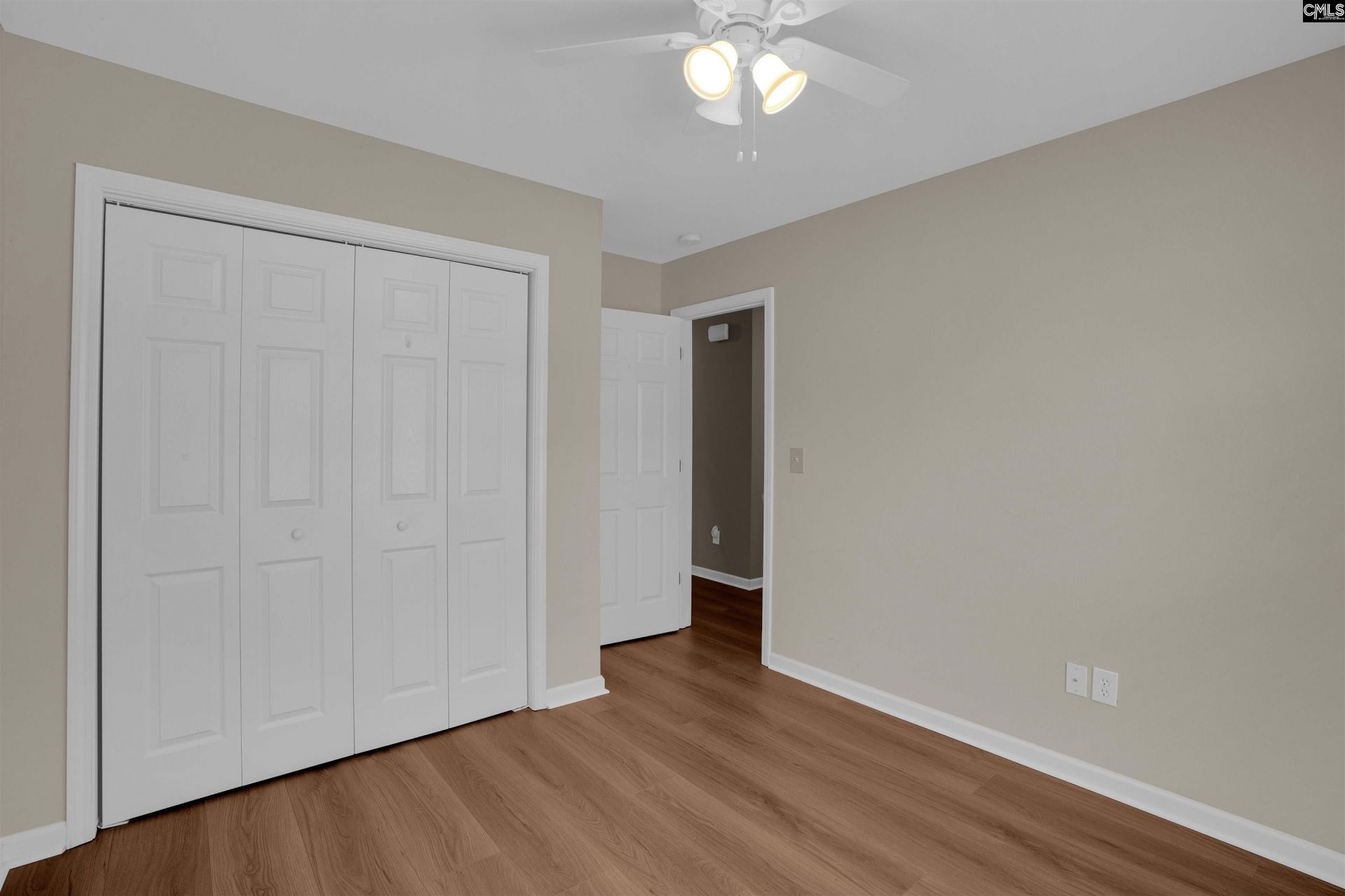 869 Sandmyrtle Circle  Photo 26