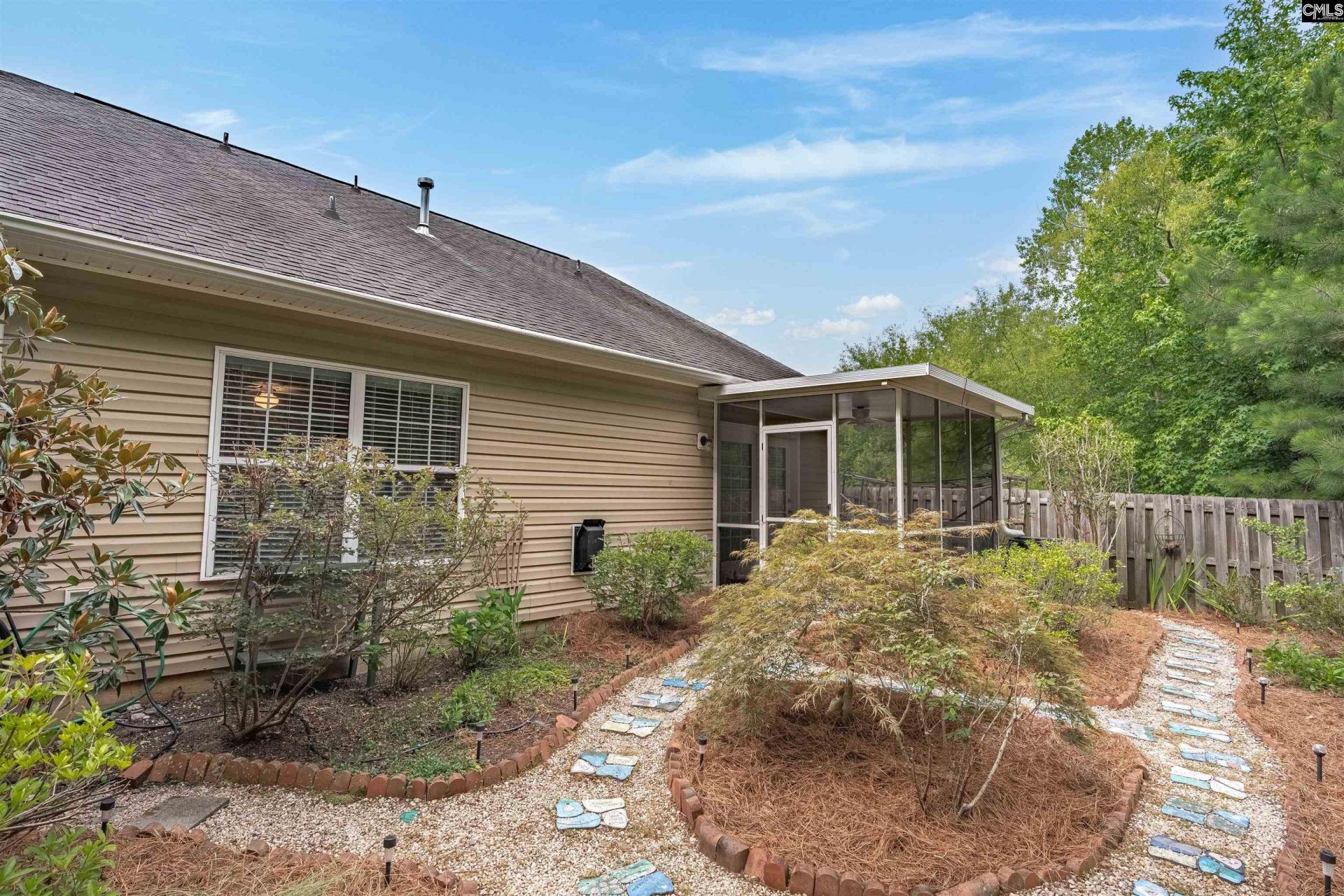 869 Sandmyrtle Circle  Photo 39