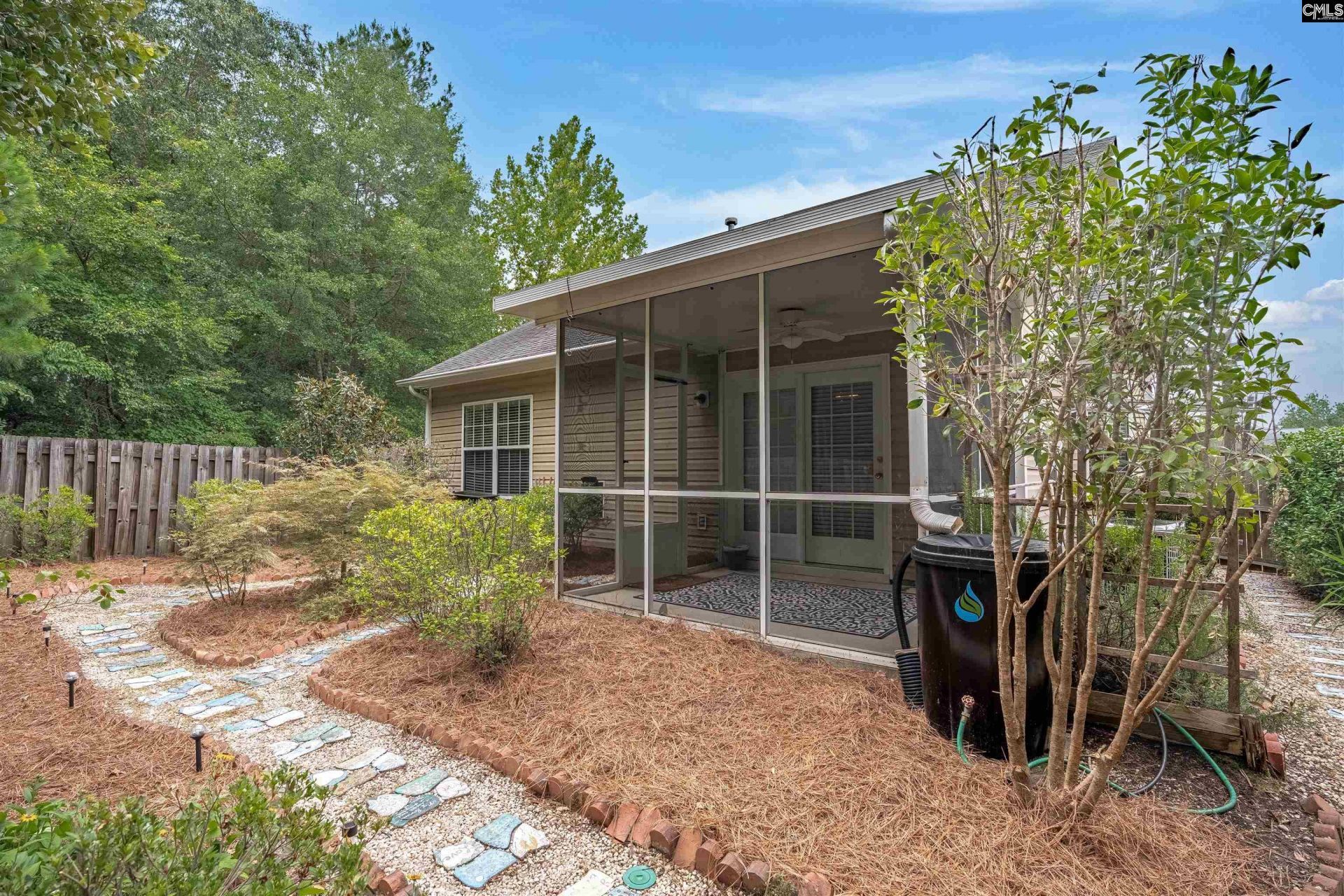 869 Sandmyrtle Circle  Photo 41