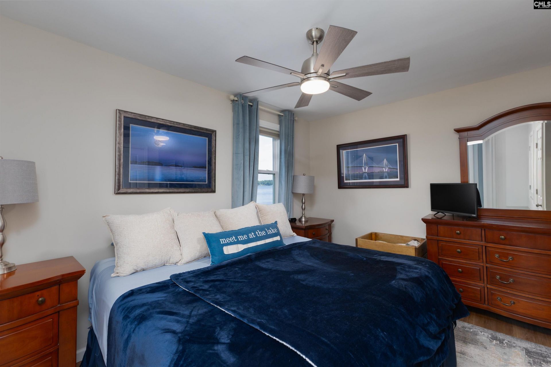 725 Wildwood Road Photo 17
