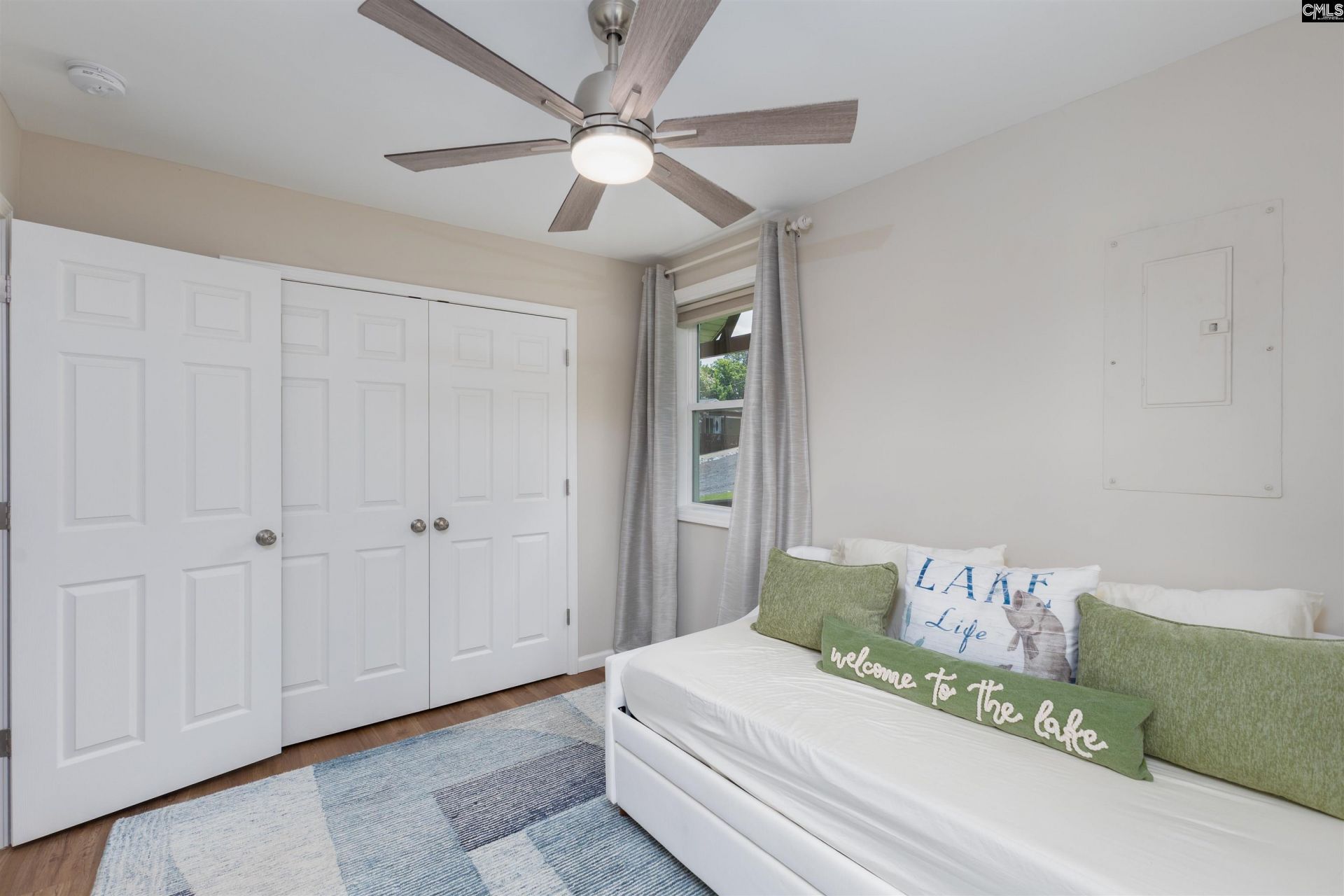 725 Wildwood Road Photo 22