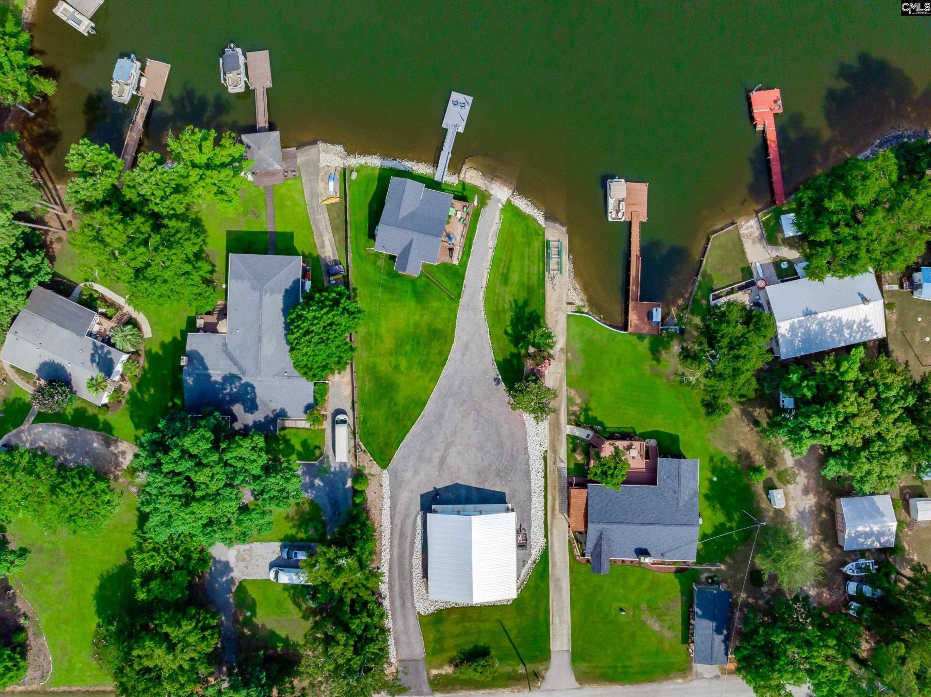 725 Wildwood Road Photo 45