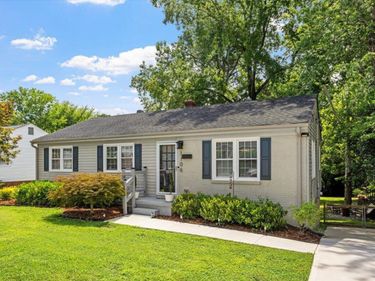 1106 N King Charles Road, Raleigh, NC 27610