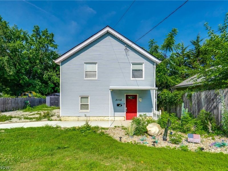 2718 Northland Street, Cuyahoga Falls, OH 44221 Photo 1