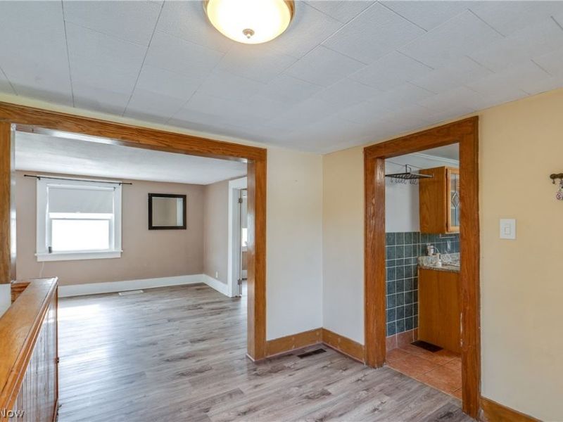 2718 Northland Street, Cuyahoga Falls, OH 44221 Photo 9