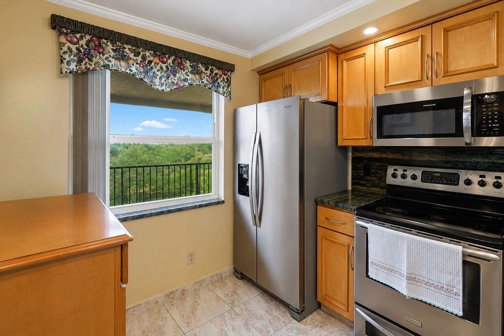 4091 Cypress Reach Court, Unit 403, Pompano Beach, FL 33069 Photo