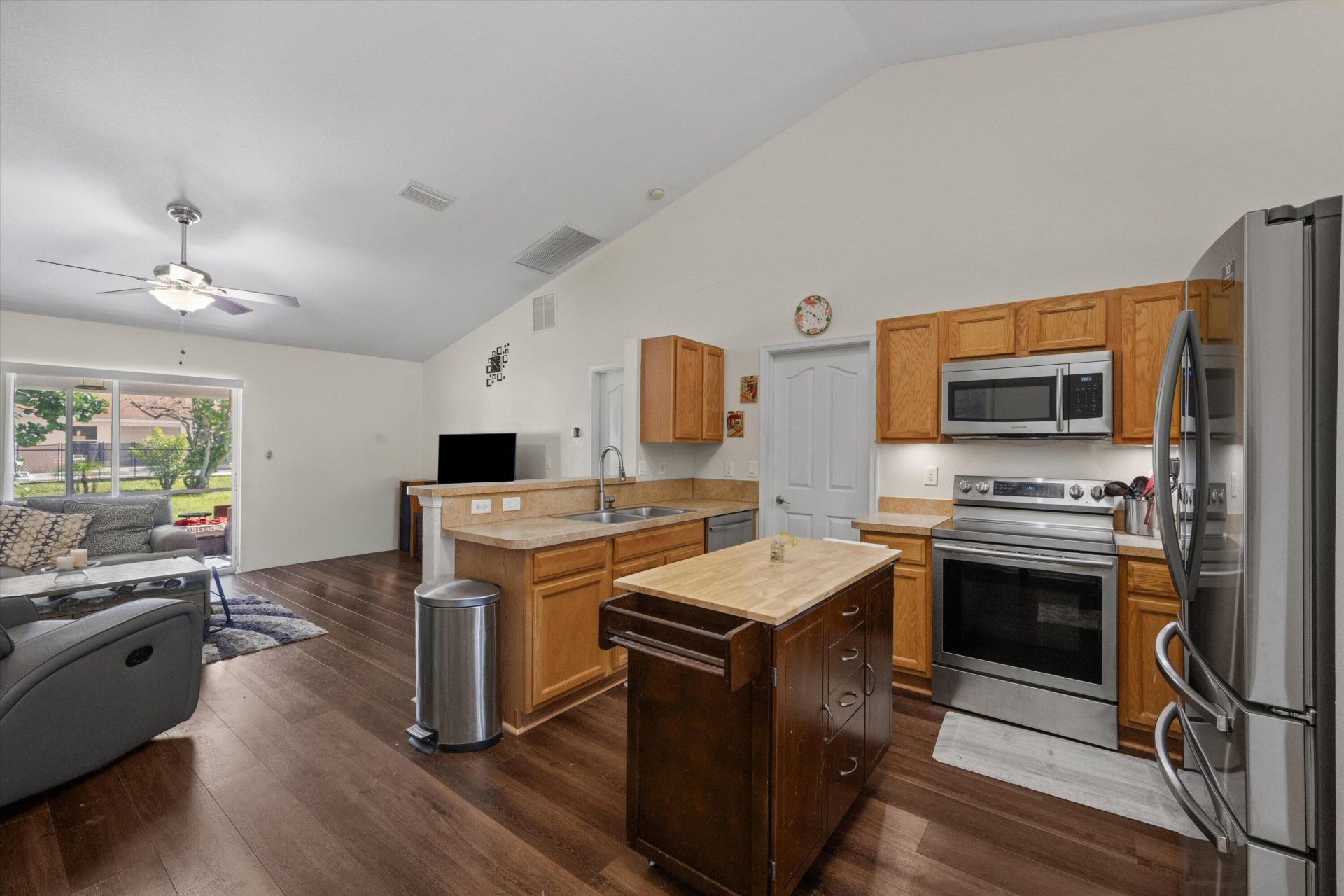 1237 SW Granville Avenue, Port Saint Lucie, FL 34953 Photo