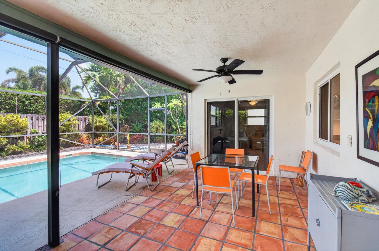 1315 N Lakeside Drive, Lake Worth Beach, FL 33460 Photo