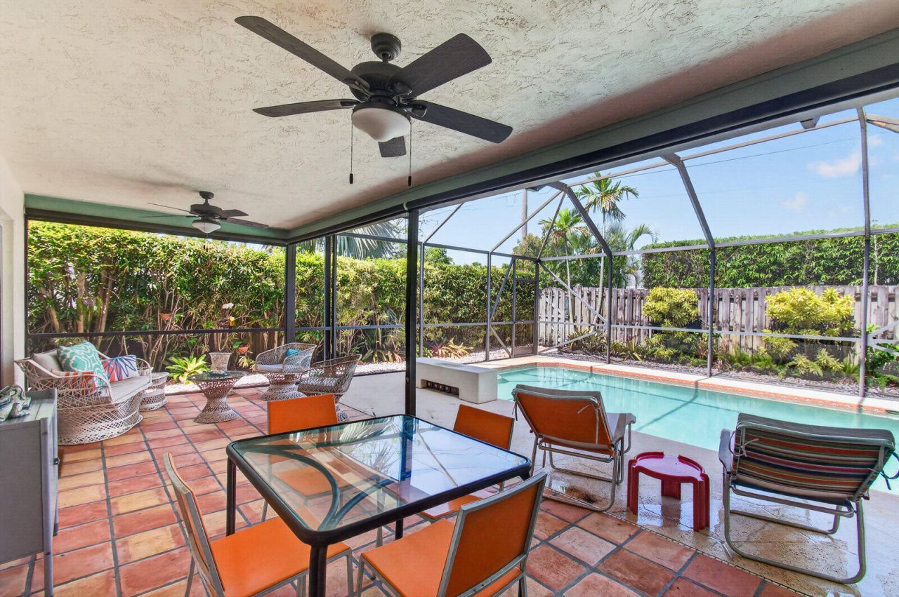 1315 N Lakeside Drive, Lake Worth Beach, FL 33460 Photo