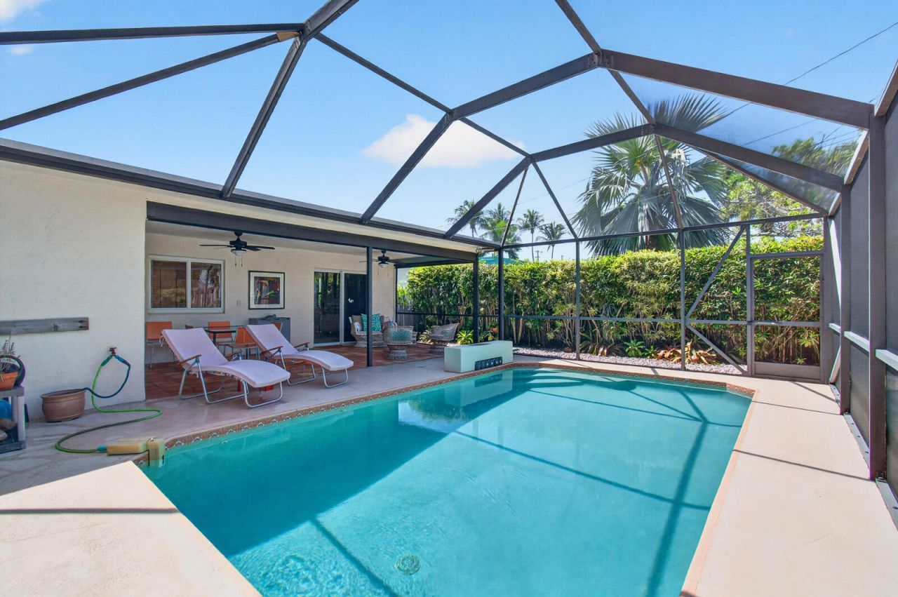1315 N Lakeside Drive, Lake Worth Beach, FL 33460 Photo