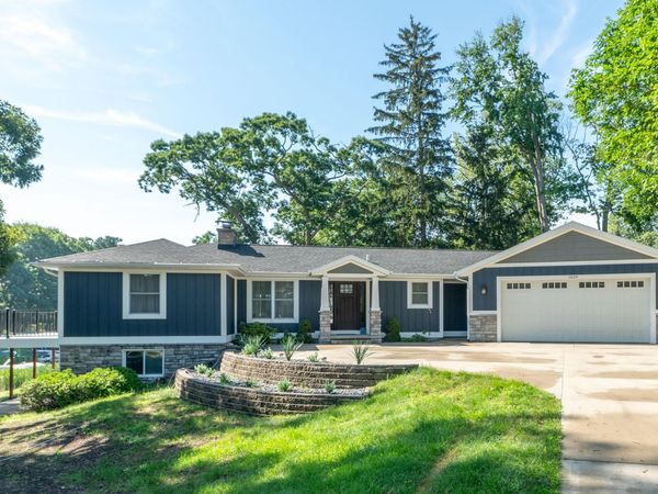1629 Forest Park Road, Norton Shores, MI 49441