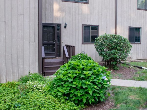 3379 Whitney, Unit 5, Hamden, CT 06518