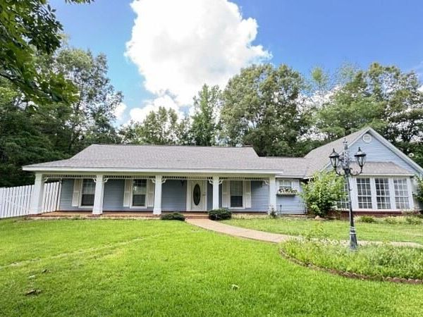 14784 Mississippi 336, Thaxton, MS 38871