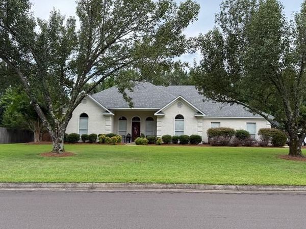 5681 Hillridge Dr., Belden, MS 38826