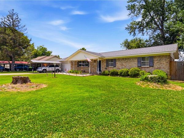 3506 N 2nd Street, Rogers, AR 72756