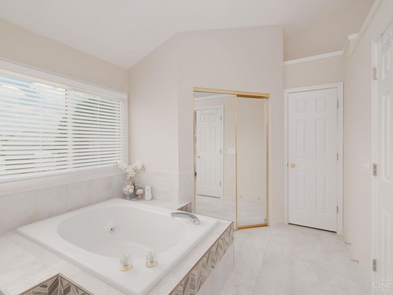 4646 Lakeridge Court, Mason, OH 45040 Photo 25