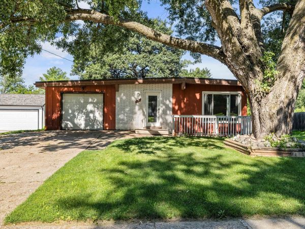 521 Snyder Avenue, Norwalk, IA 50211