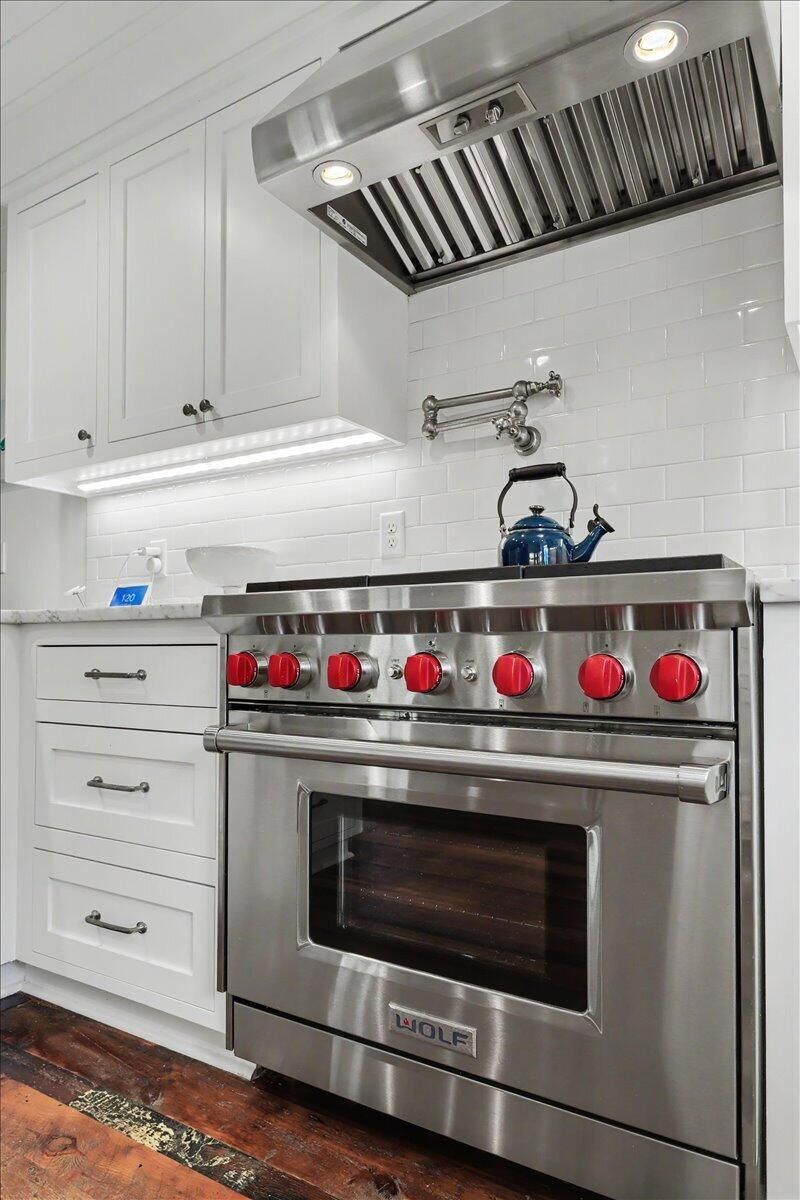 1307 Cove Avenue Photo 12
