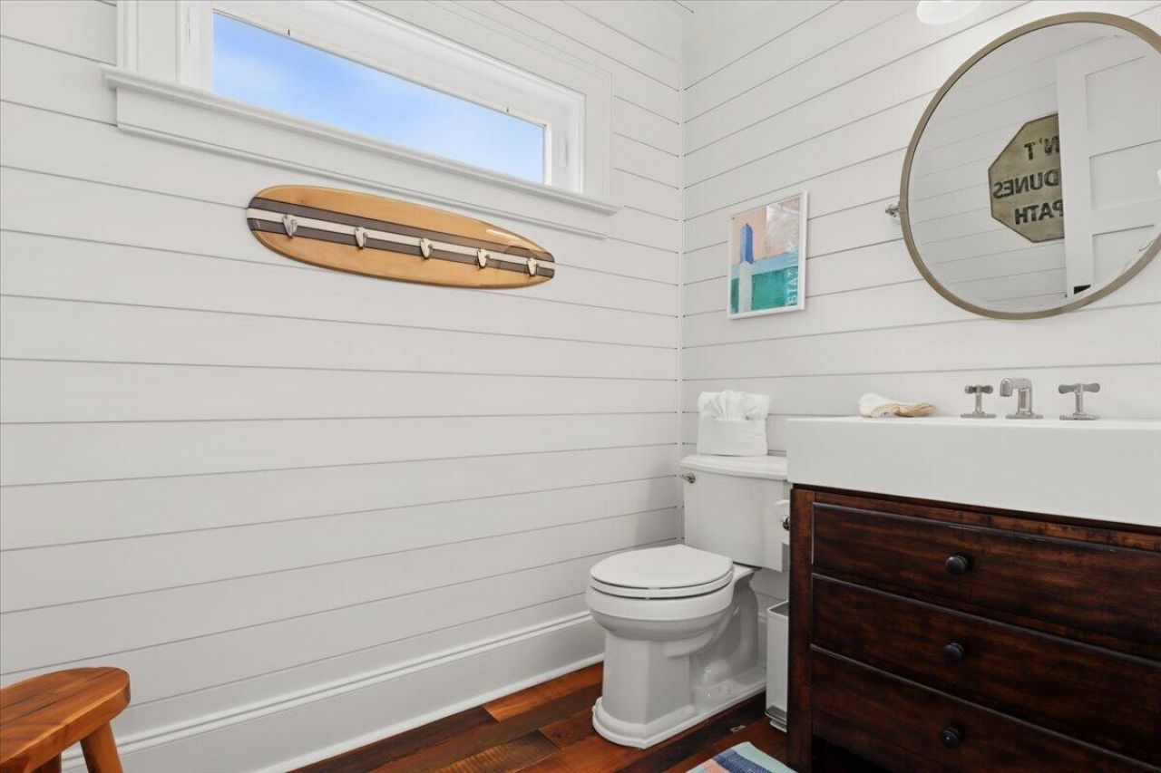 1307 Cove Avenue Photo 26