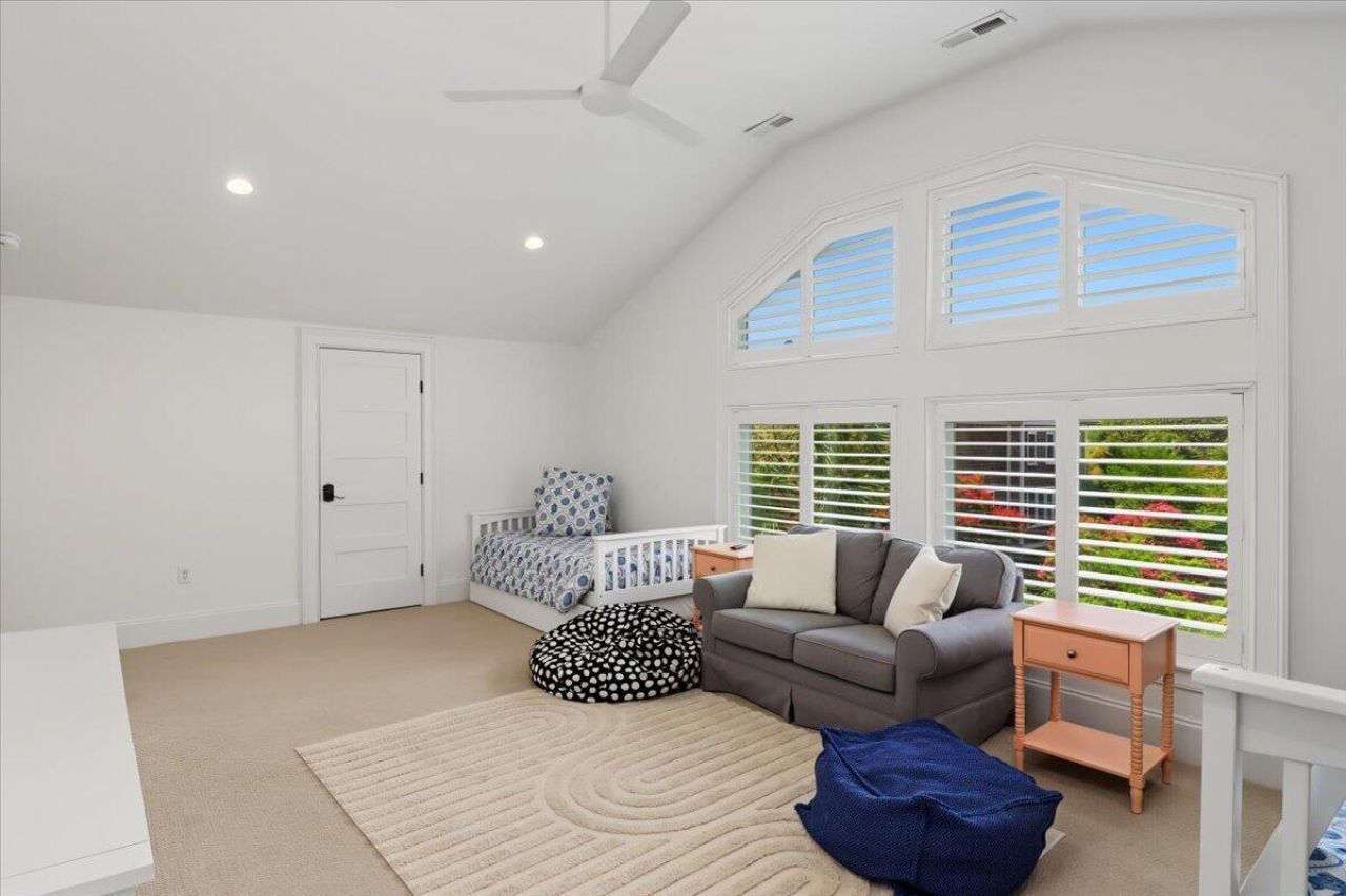 1307 Cove Avenue Photo 41