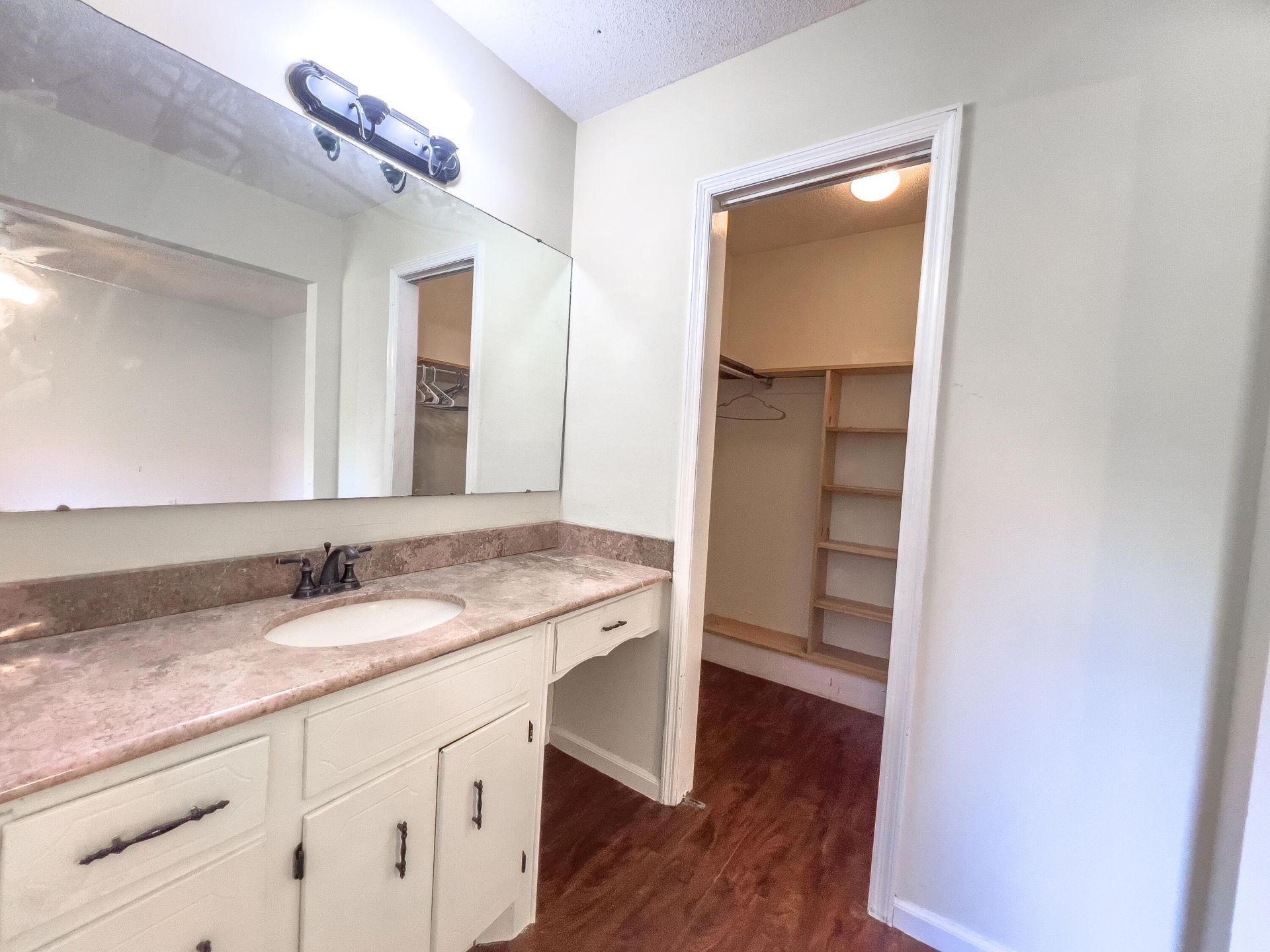 215 Ruffin Road Photo 9