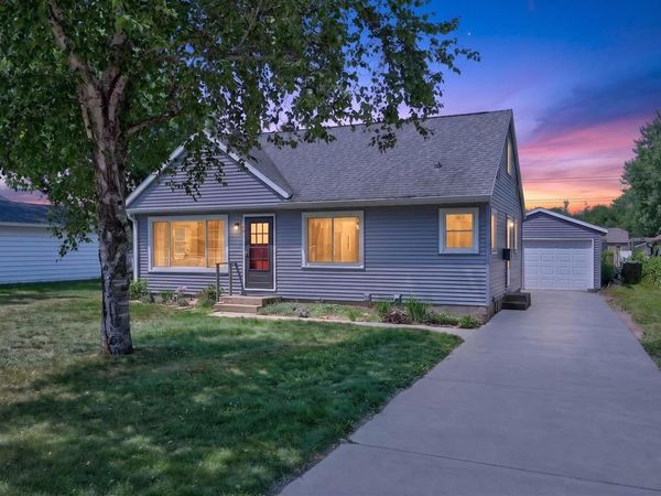 320 20TH AVENUE SOUTH, Wisconsin Rapids, WI 54495