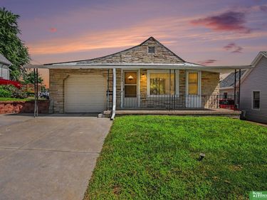 3368 X Street, Omaha, NE 68107