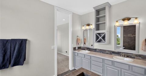 21415 Pinenut Road, , NV 98521 Photo