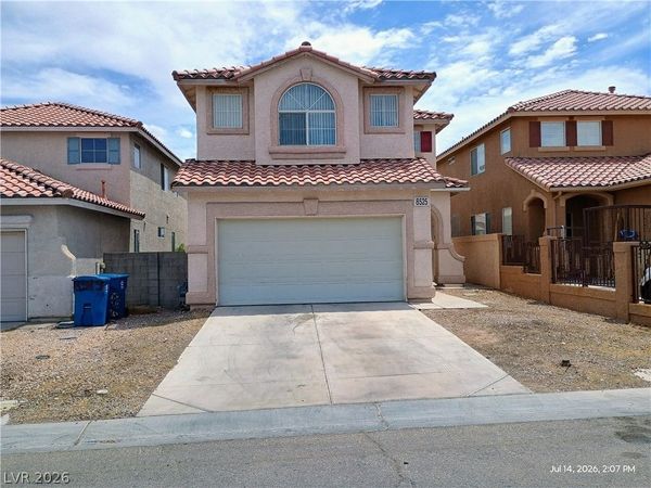 8525 Titania Court, Las Vegas, NV 89147