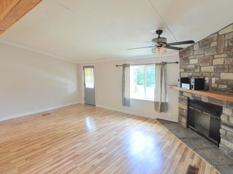 390 Lynn Lane, Falmouth, KY 41040 Photo 7