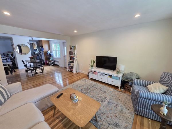 12-14 Louise Road, Unit 14, Brookline, MA 02467
