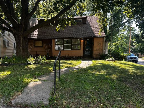 5900 Russell Avenue S, Minneapolis, MN 55410