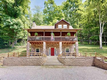 1134 TURKEY RUN Road, Grafton, WV 26354