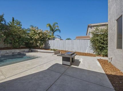 1080 Broken Spoke Ln, Roseville, CA 95747 Photo