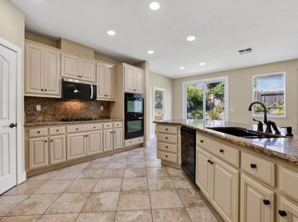 2519 Parkcrest Way, Roseville, CA 95747 Photo