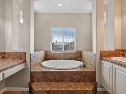 2519 Parkcrest Way, Roseville, CA 95747 Photo