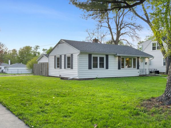 638 N Lombard Avenue, Lombard, IL 60148