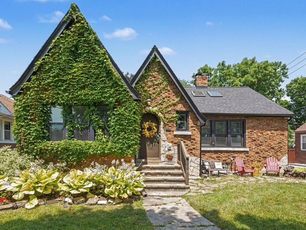 1009 John Street , Joliet, IL 60435