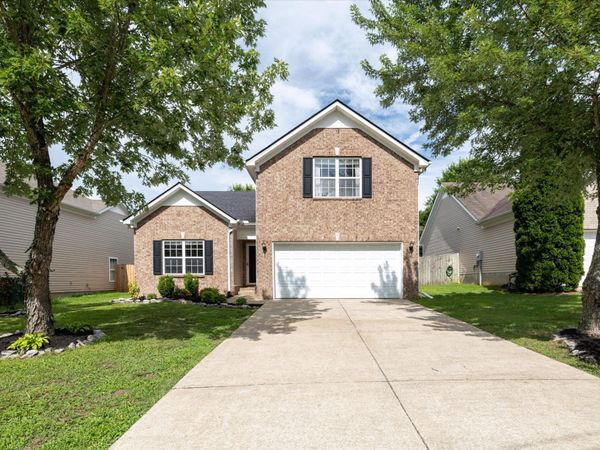 2132 Deer Valley Dr , Spring Hill, TN 37174