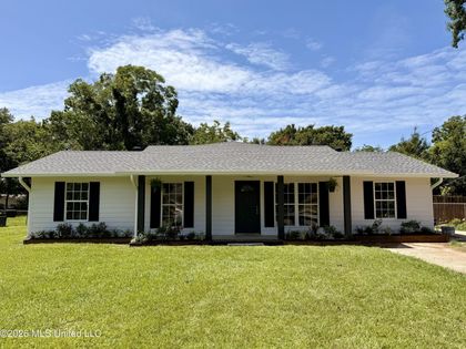 4802 Legare Avenue Pascagoula, MS 39581