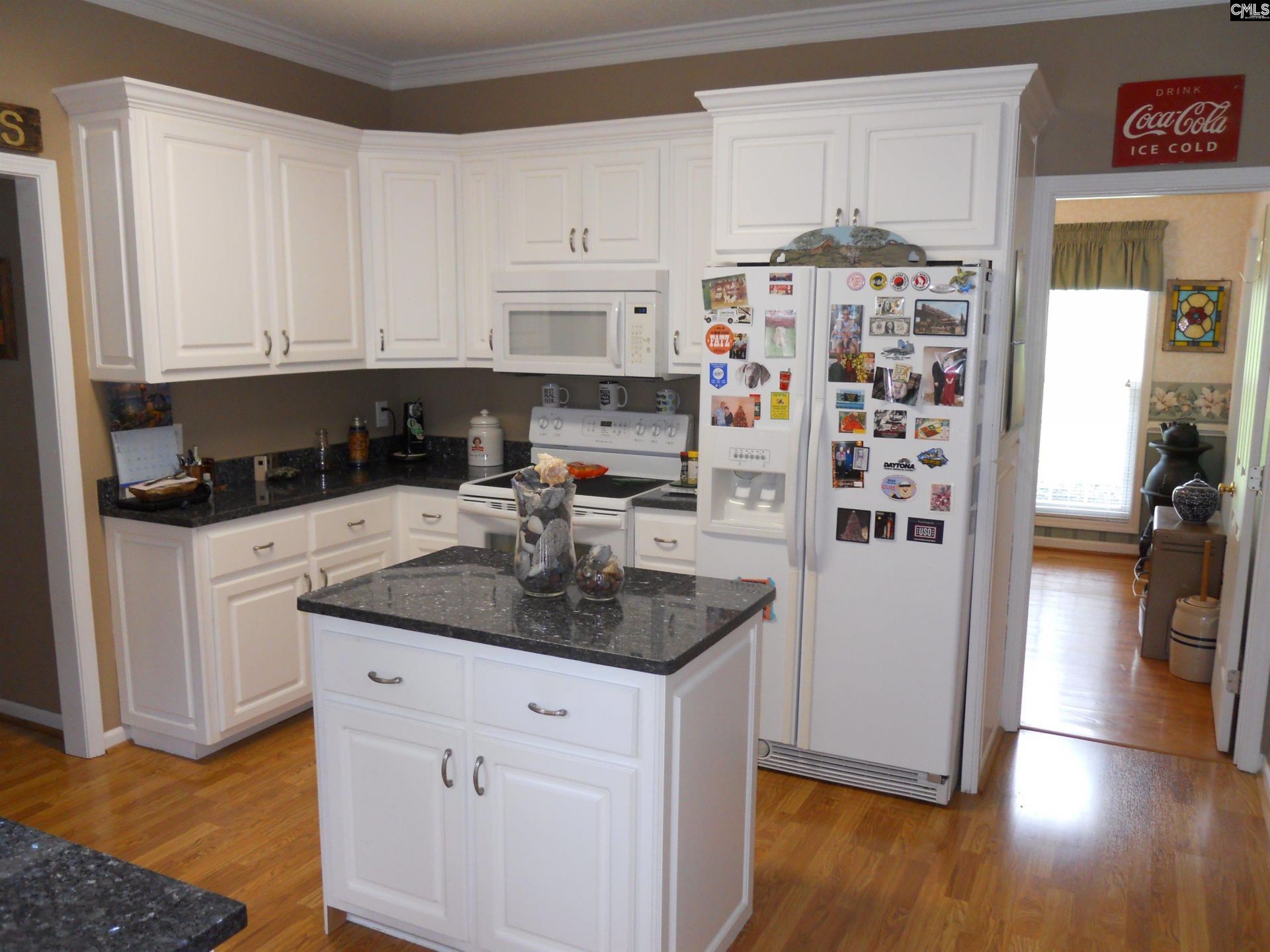 276 Winchester Court  Photo 10