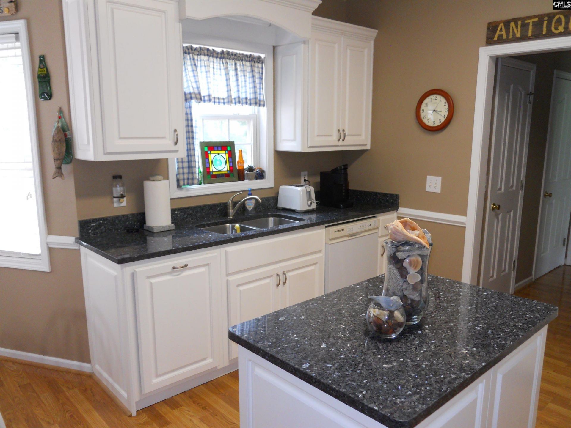 276 Winchester Court  Photo 9