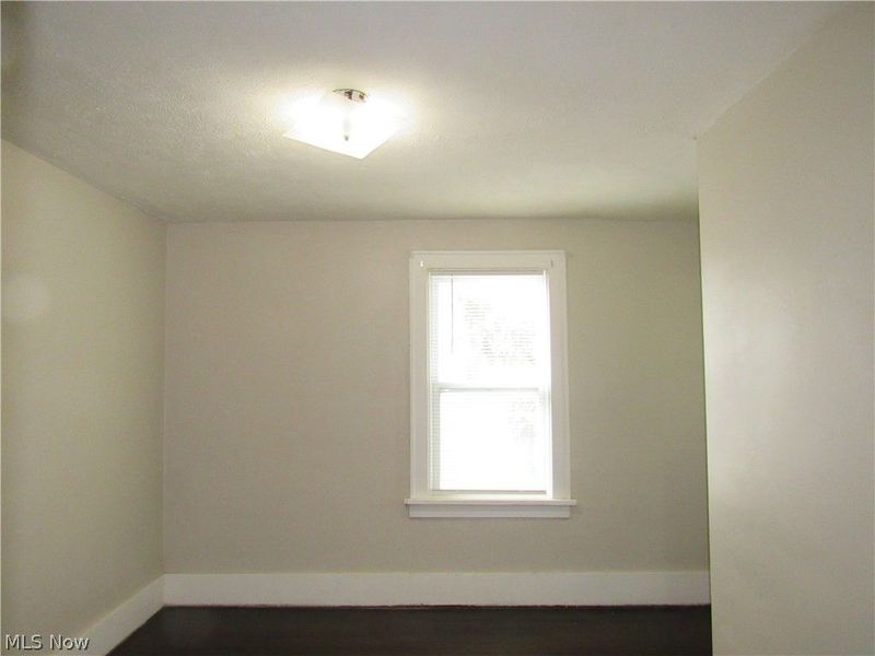 700 Glendora Avenue, Akron, OH 44320 Photo 9