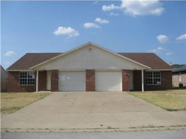 3070 Stagecoach Avenue , Unit A&B, Springdale, AR 72764