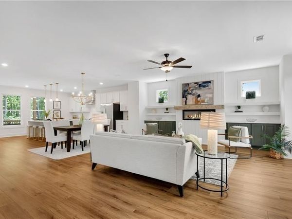 2733 Hallwood Lane , Suwanee, GA 30024