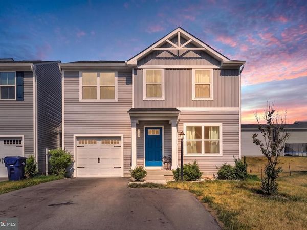 768 RAEANN DRIVE, GREENCASTLE, PA 17225
