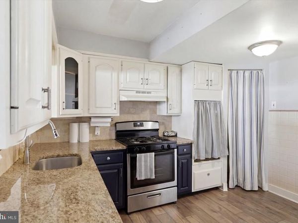 355 HIBBS AVE , GLENOLDEN, PA 19036