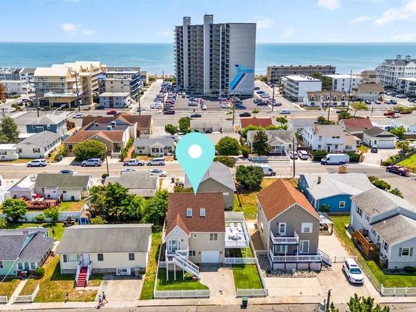 8802 W BISCAYNE DRIVE , OCEAN CITY, MD 21842